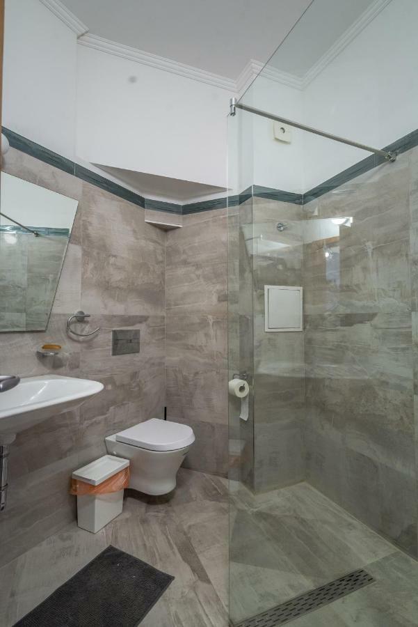 5Th Avenue Sofia Two Bedroom, Two Bathroom, Positano Street Suite By Flat Mаnager Ngoại thất bức ảnh